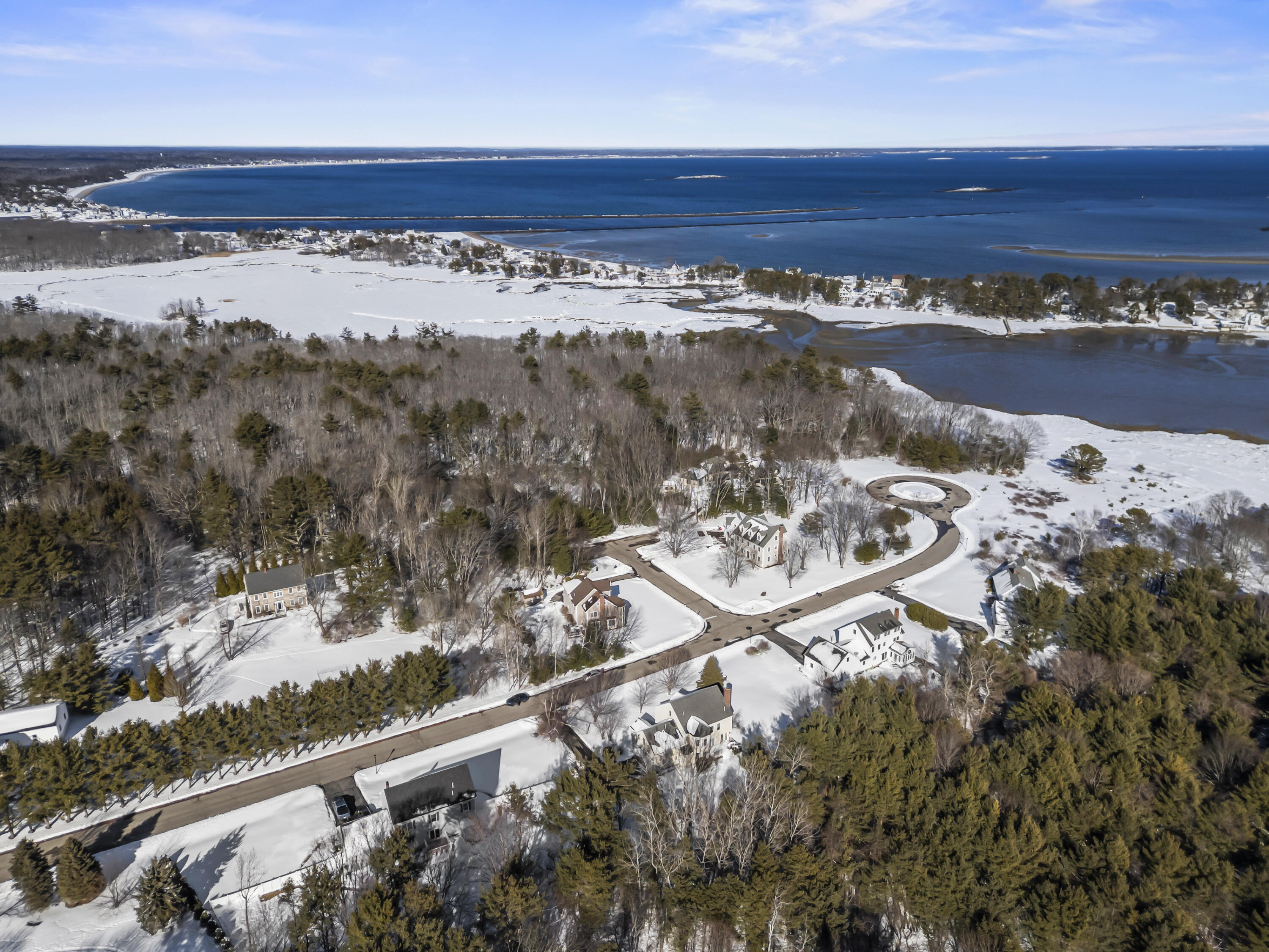 8 Days Landing Biddeford ME 04005