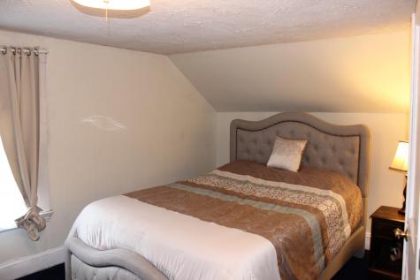 14 Rideout Avenue Lewiston ME 04240