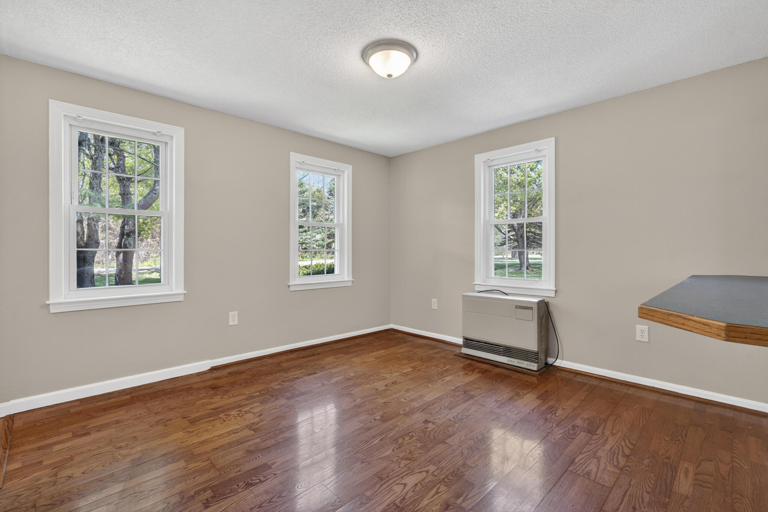 44 Winnocks Neck Road Scarborough ME 04074
