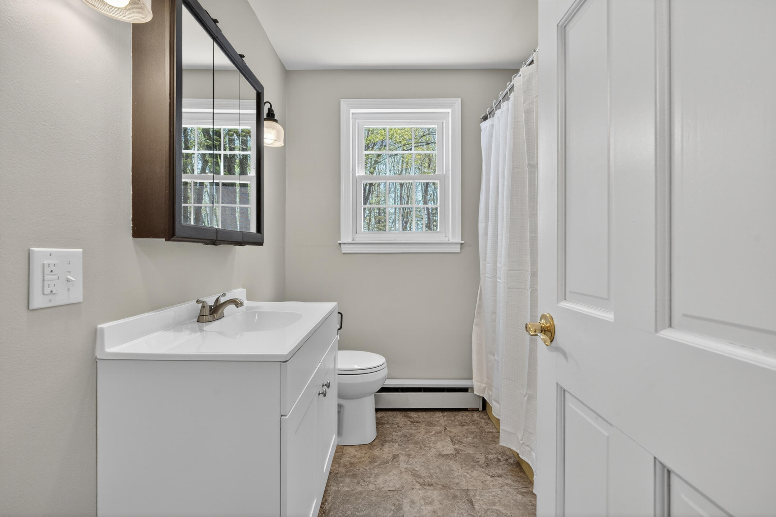 44 Winnocks Neck Road Scarborough ME 04074