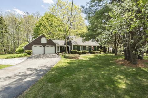 44 Winnocks Neck Road Scarborough ME 04074