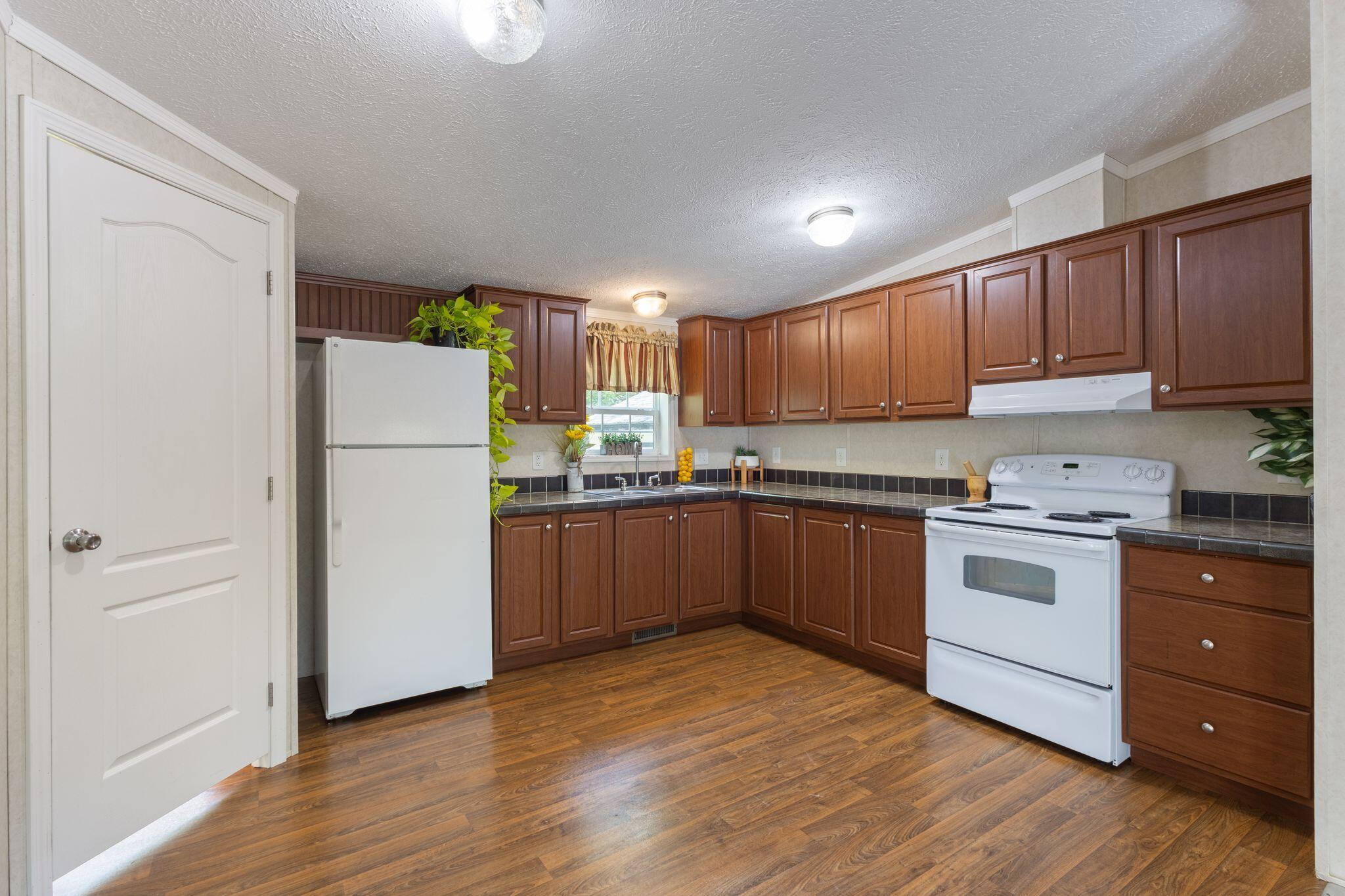 340 River Road Buxton ME 04093