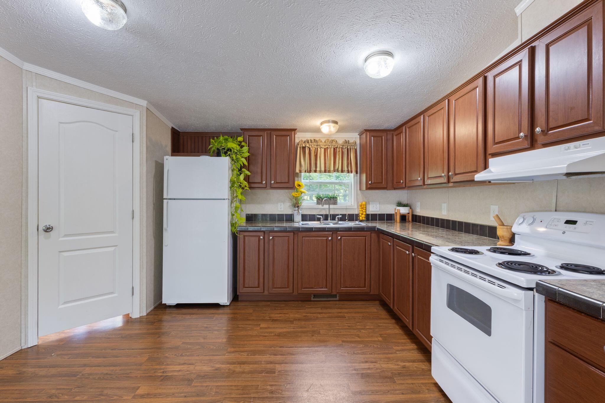 340 River Road Buxton ME 04093