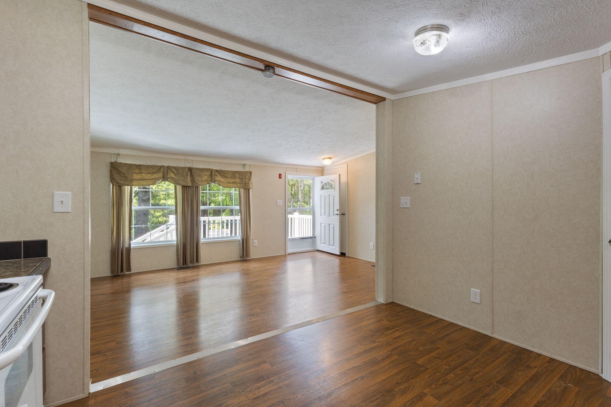 340 River Road Buxton ME 04093