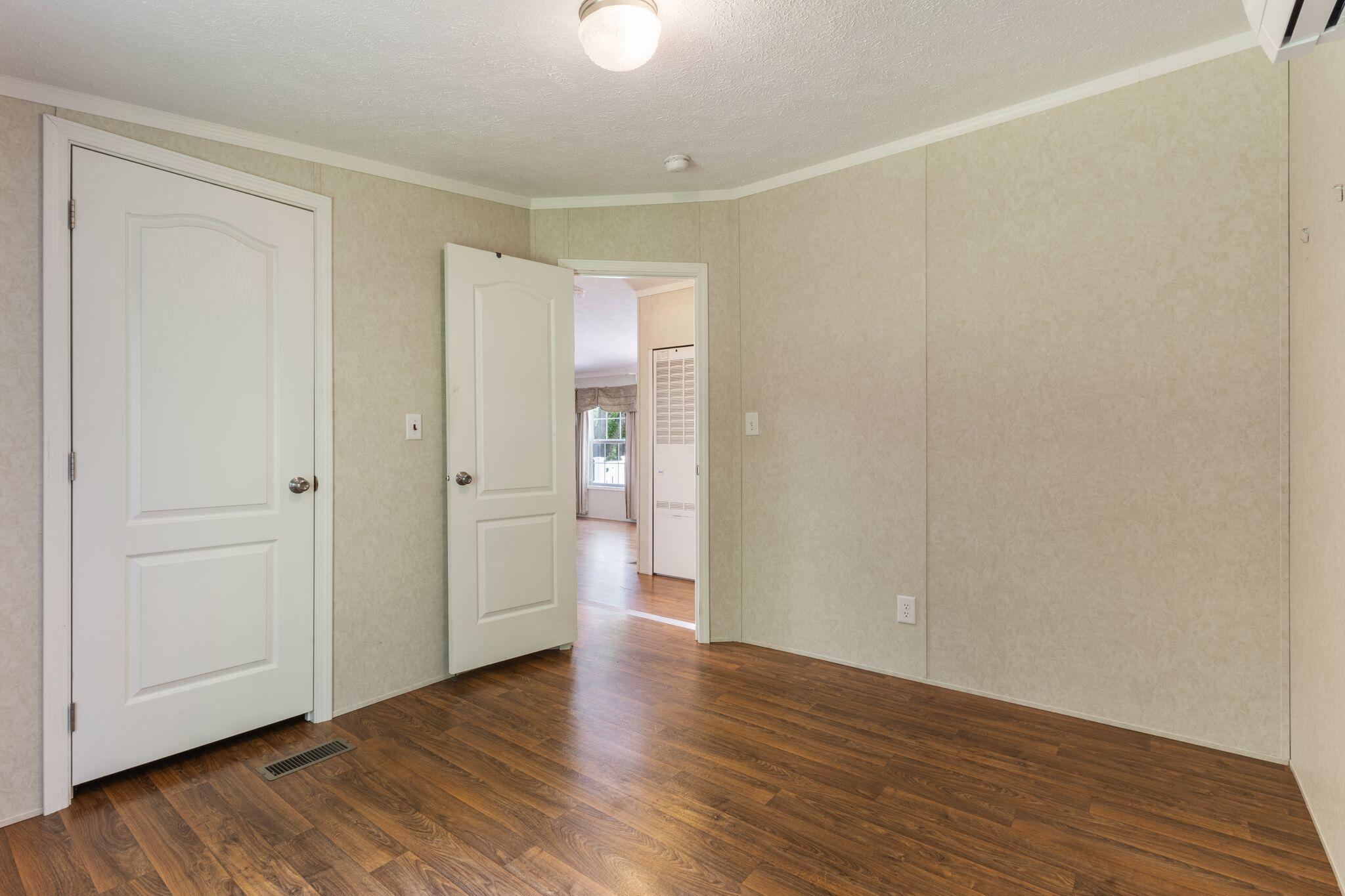 340 River Road Buxton ME 04093