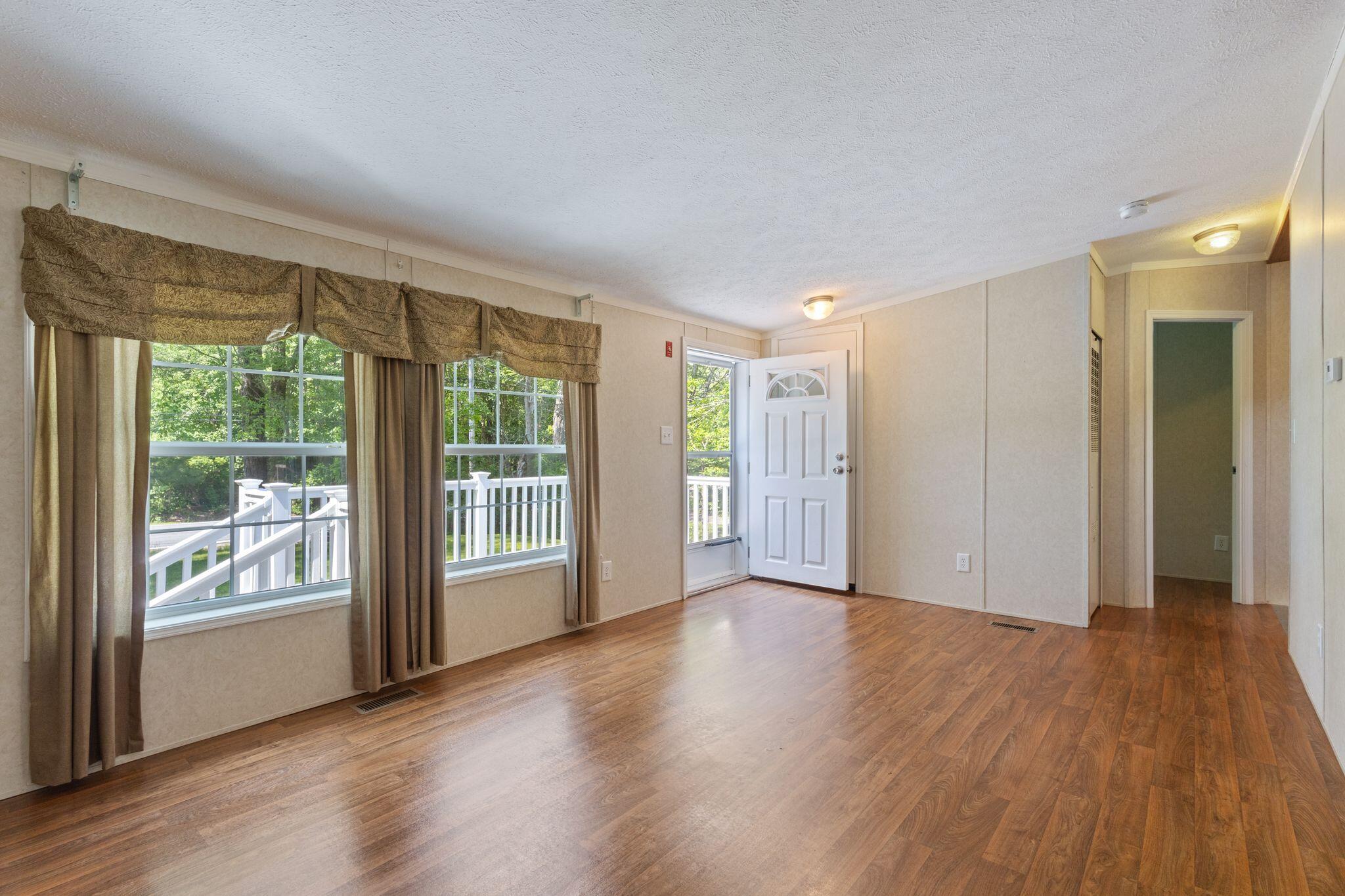 340 River Road Buxton ME 04093