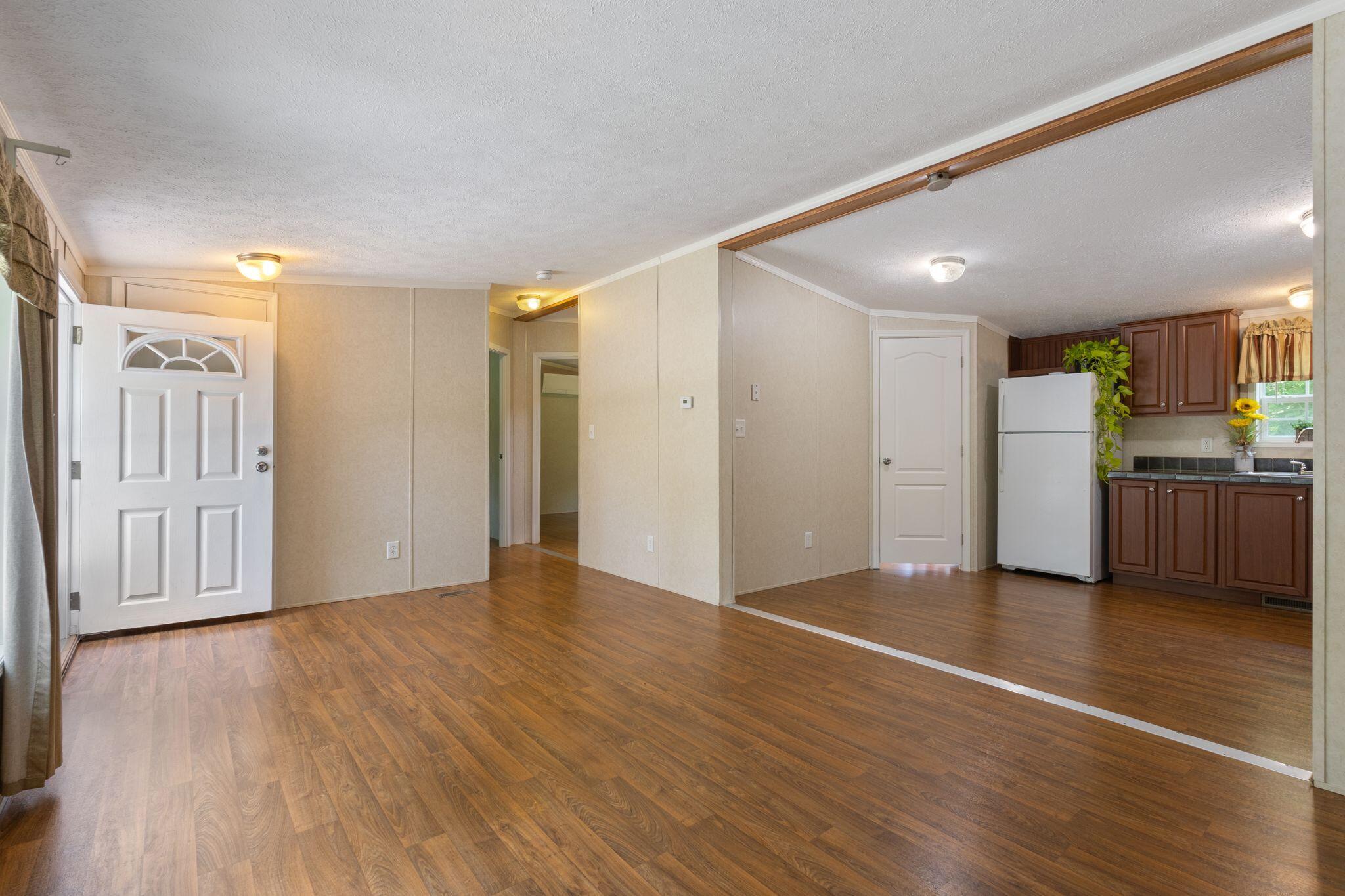 340 River Road Buxton ME 04093