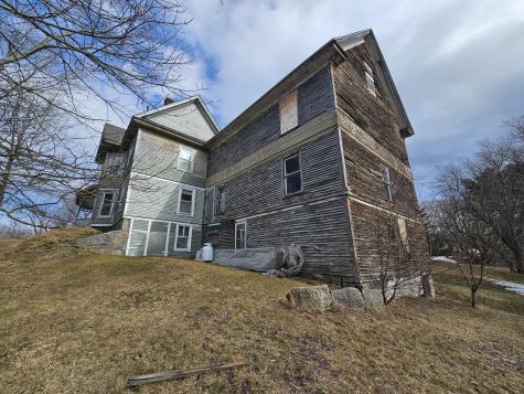 79 Pittsfield Avenue Hartland ME 04943