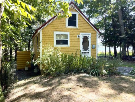 8 S Vigue Shore Road Albion ME 04910