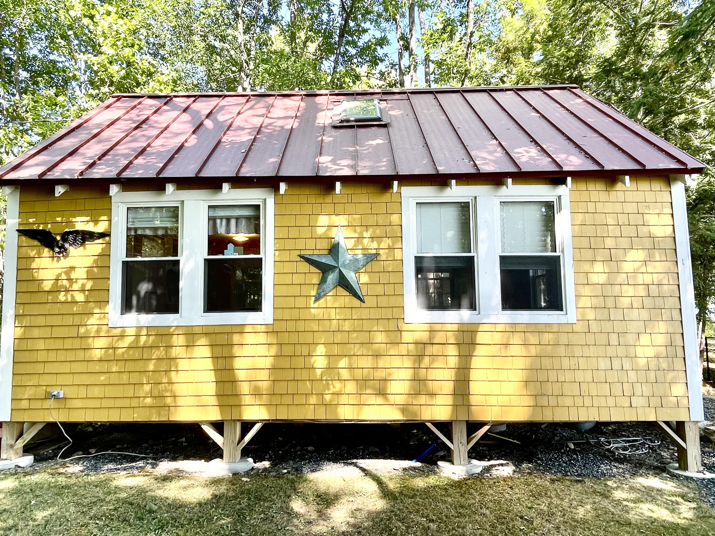 8 S Vigue Shore Road Albion ME 04910