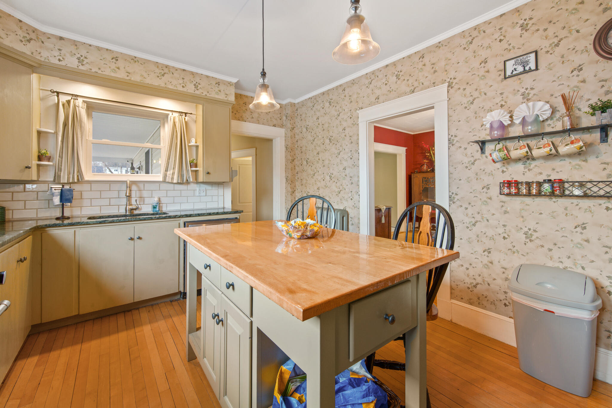 17 Grove Street Brewer ME 04412