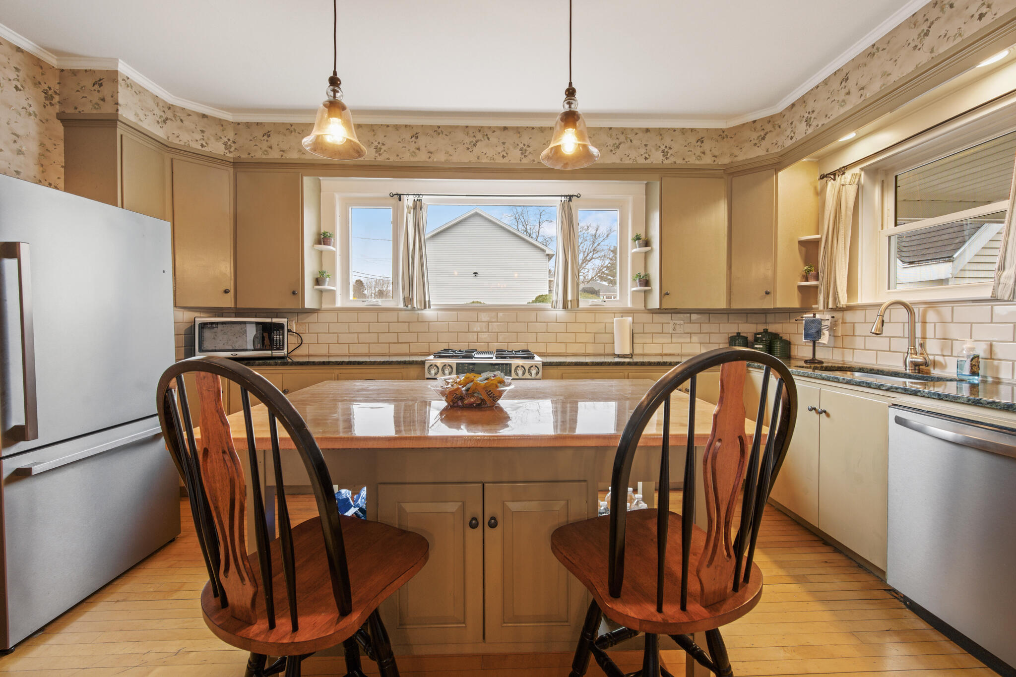 17 Grove Street Brewer ME 04412