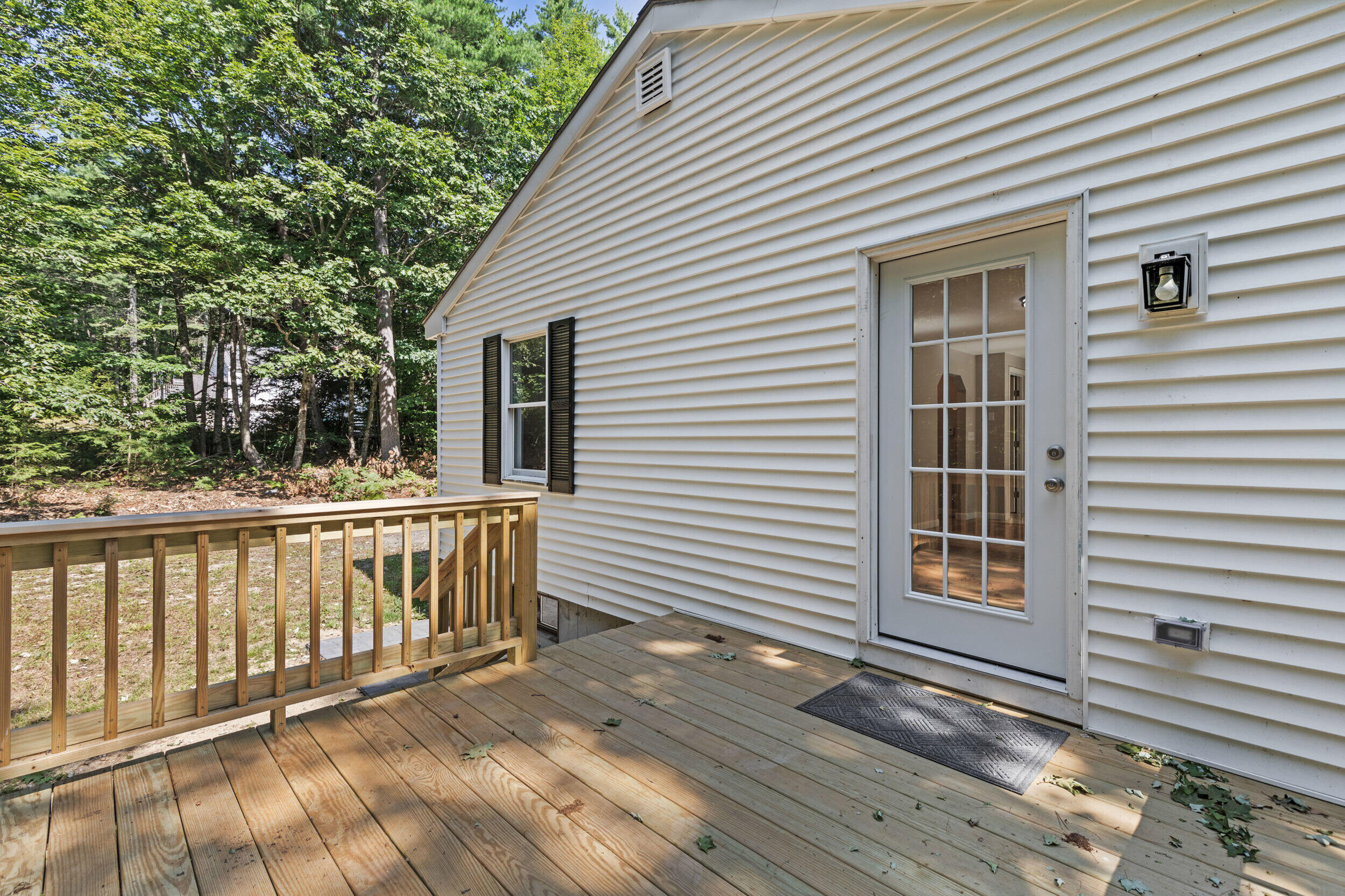 16 Tinker Lane Cumberland ME 04021