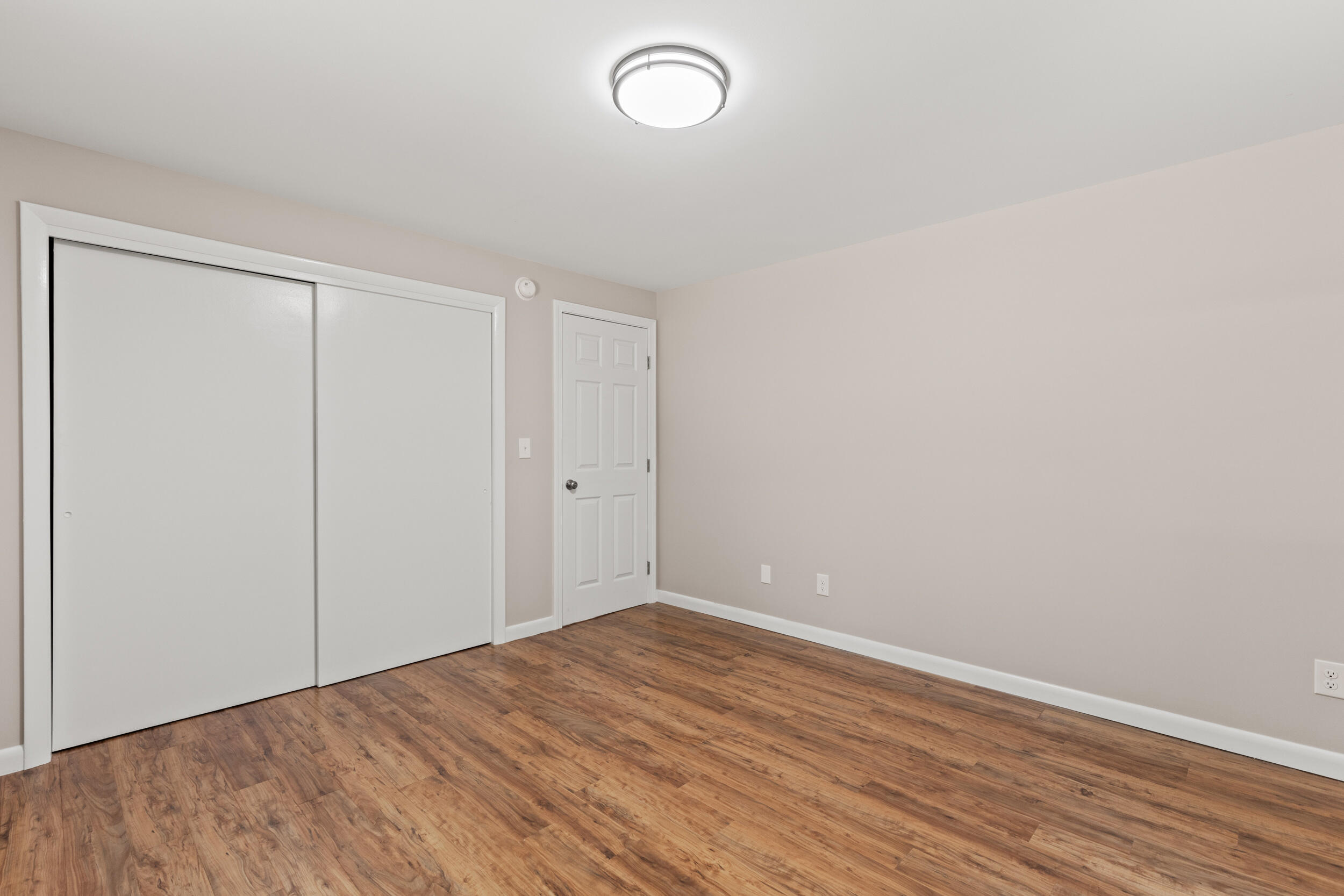 16 Tinker Lane Cumberland ME 04021