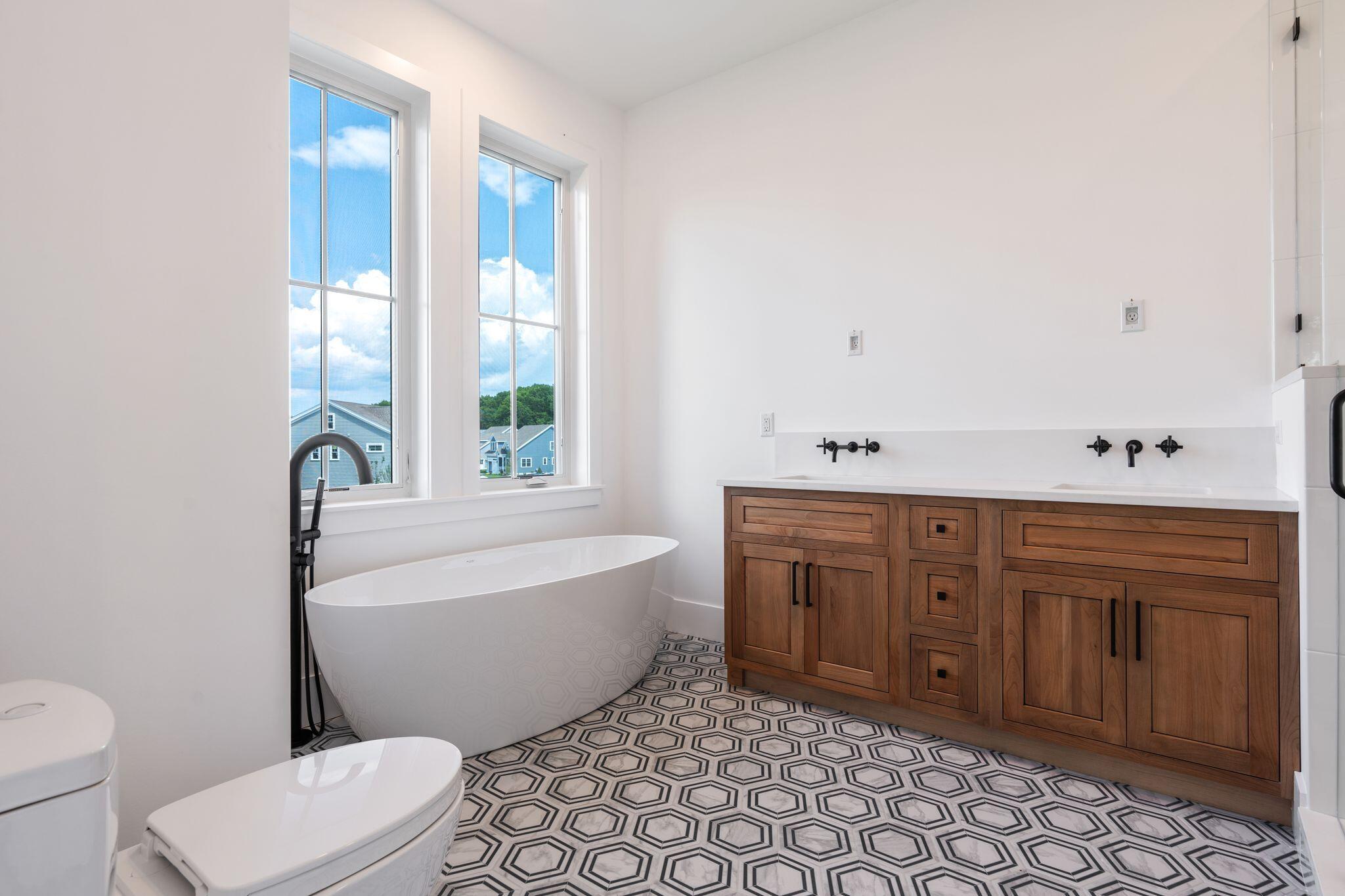 9 Washburn Farm Lane Kittery ME 03905