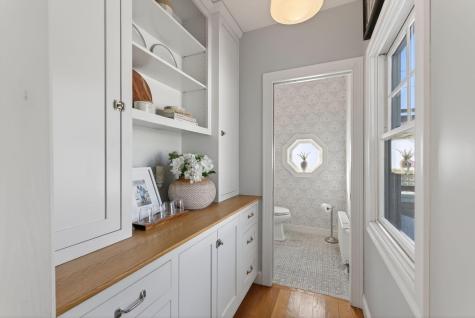 252 Foreside Road Falmouth ME 04105