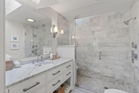 252 Foreside Road Falmouth ME 04105