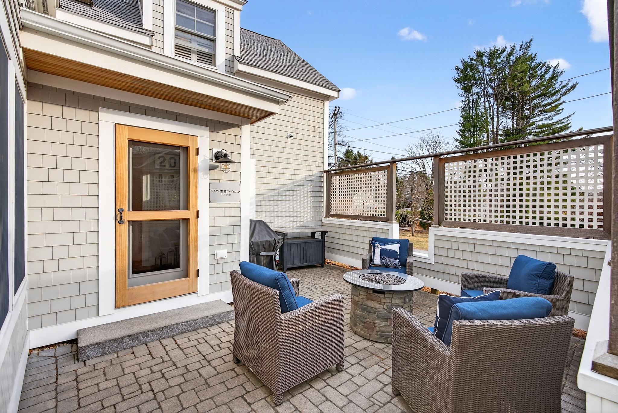 252 Foreside Road Falmouth ME 04105