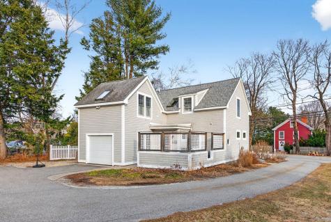 252 Foreside Road Falmouth ME 04105