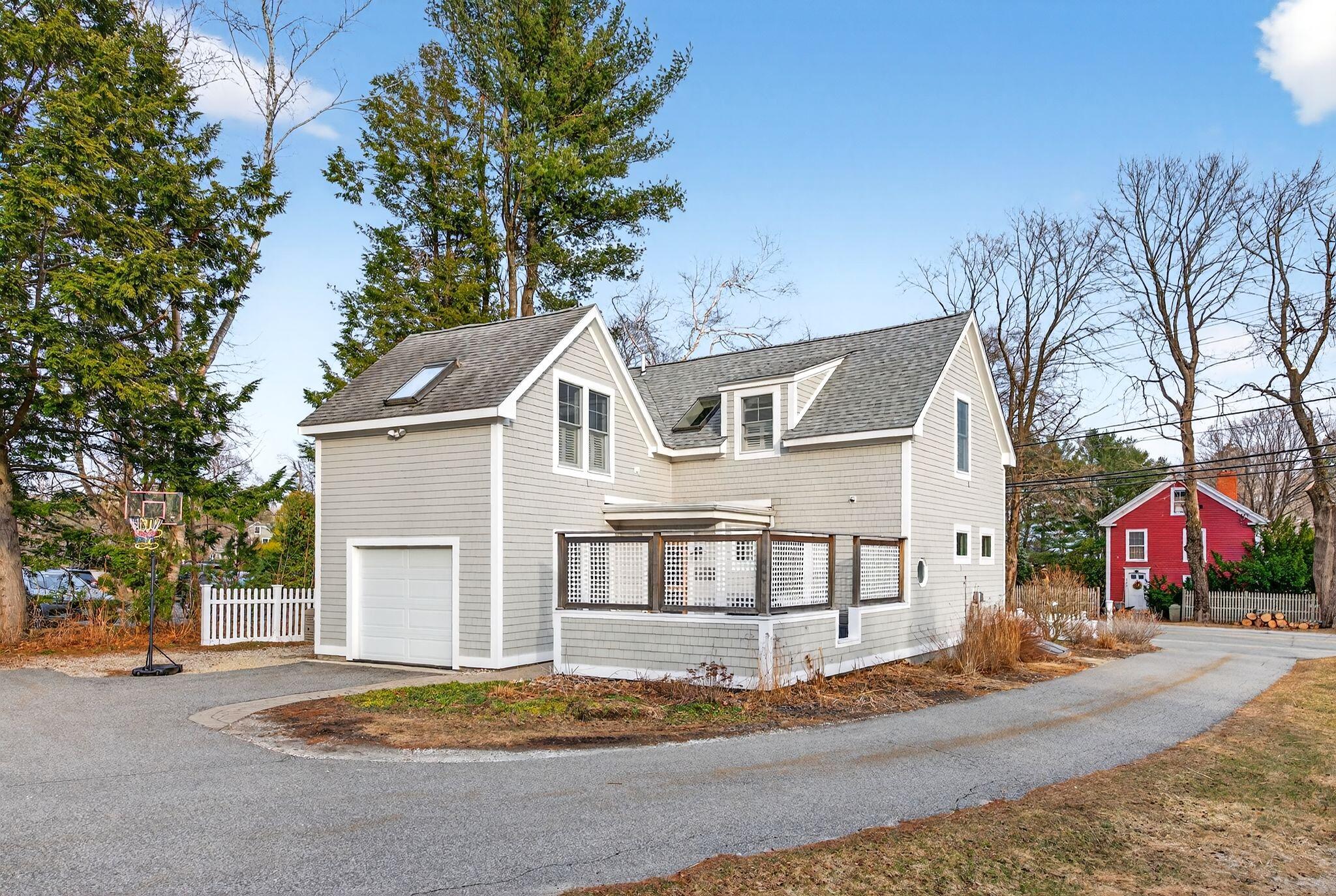 252 Foreside Road Falmouth ME 04105