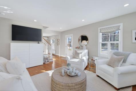 252 Foreside Road Falmouth ME 04105