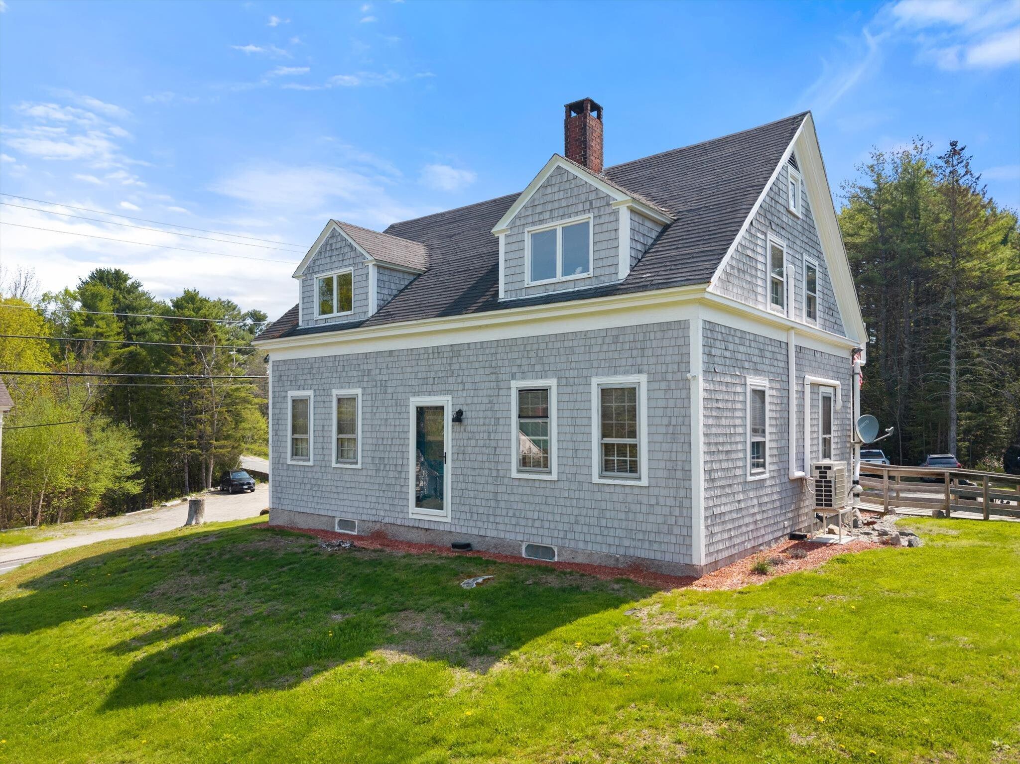 2103 Us Highway 1 Sullivan ME 04664