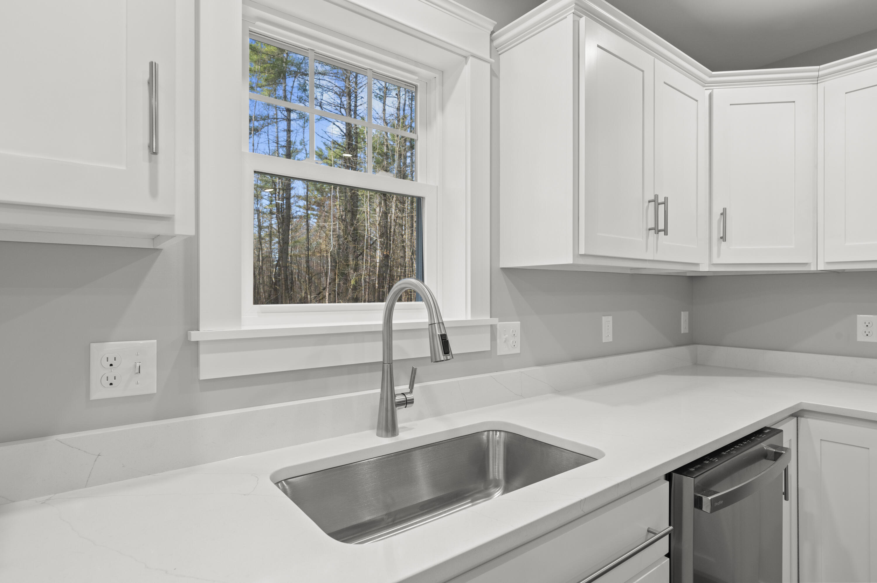 23 Arnold Road Vassalboro ME 04989