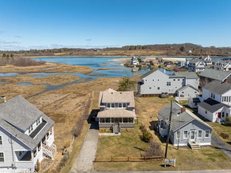 21 Champion Street Scarborough ME 04074