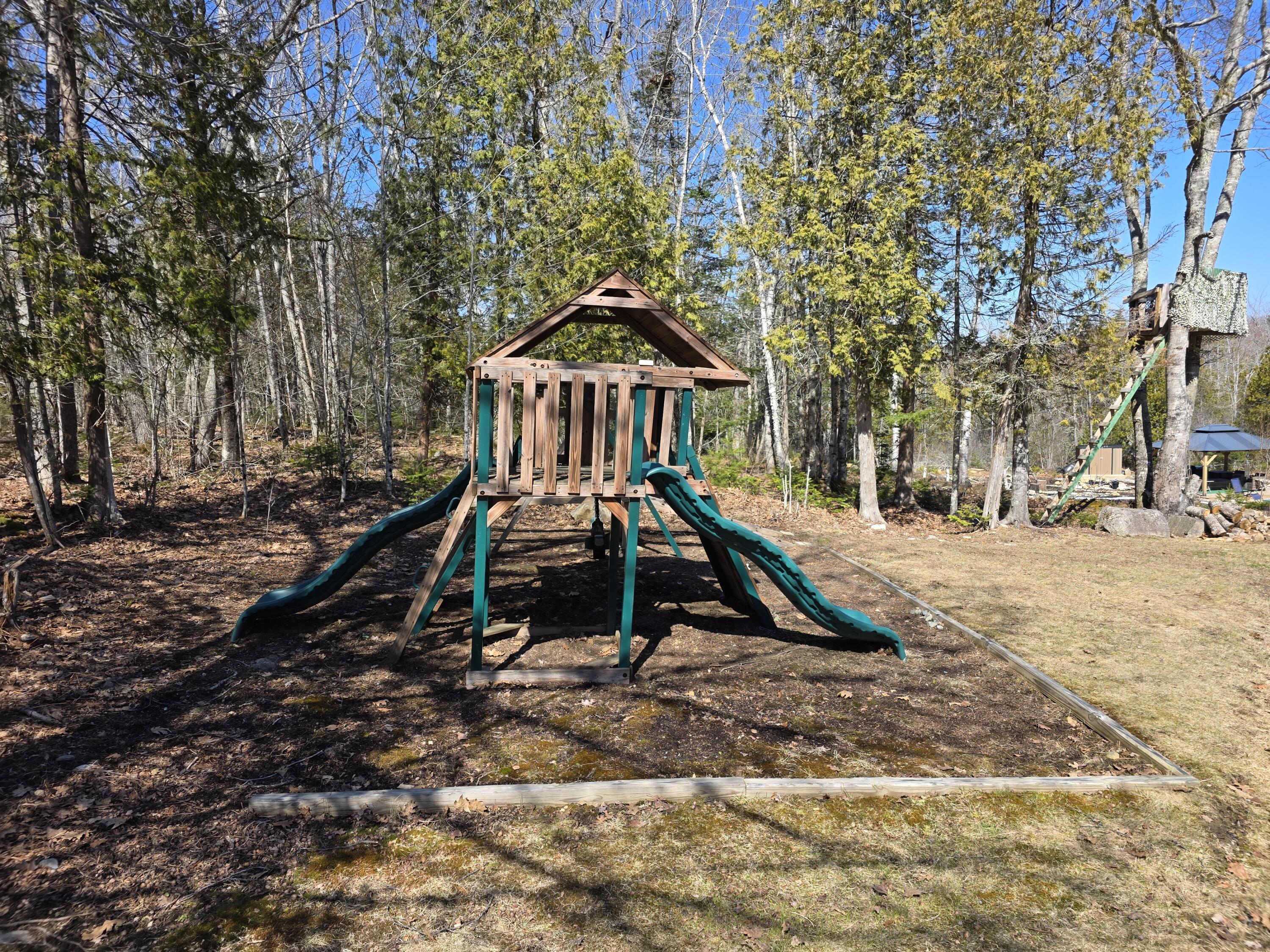 140 Bog Road Northport ME 04849