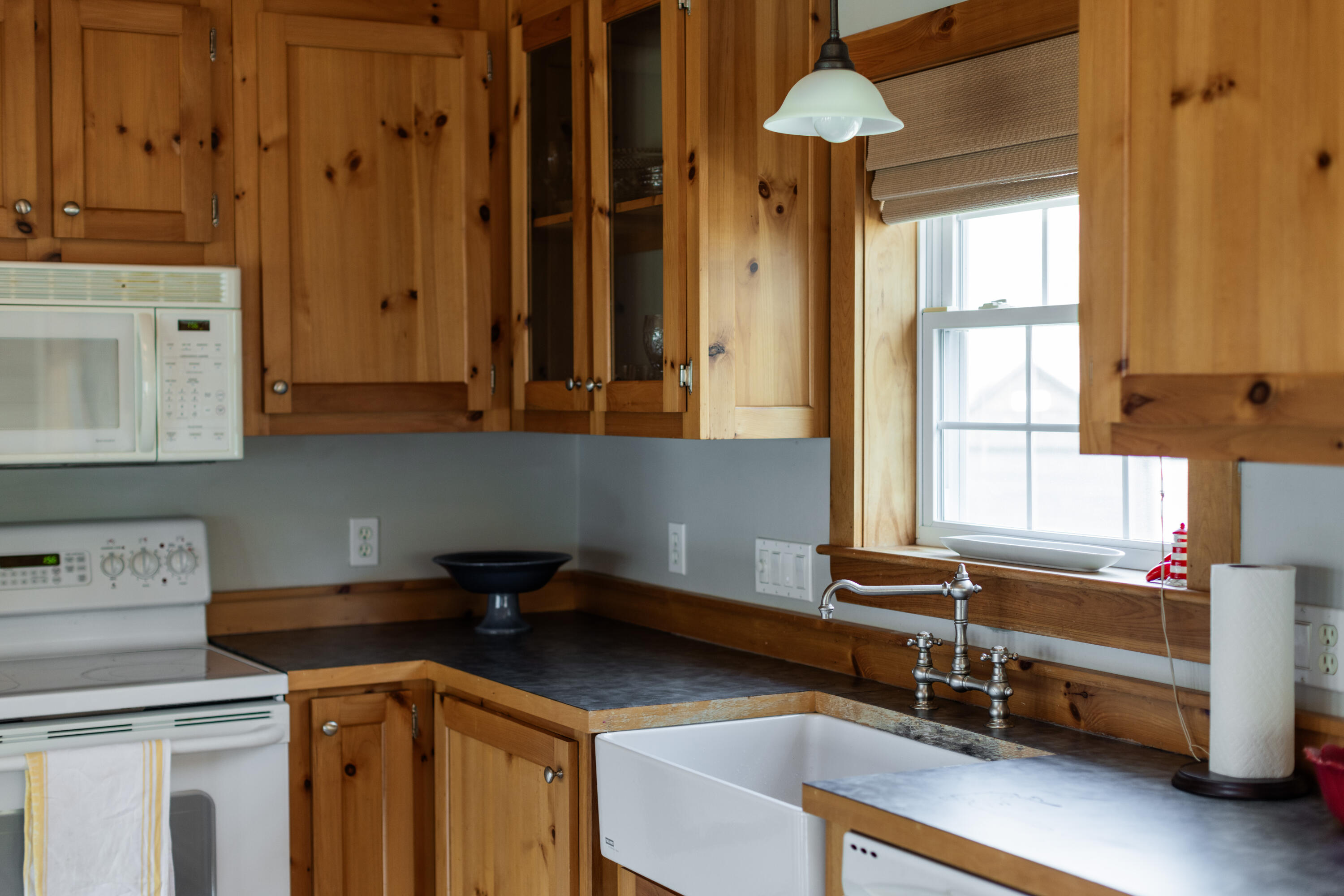 16 Fort Hill Ext Avenue York ME 03909