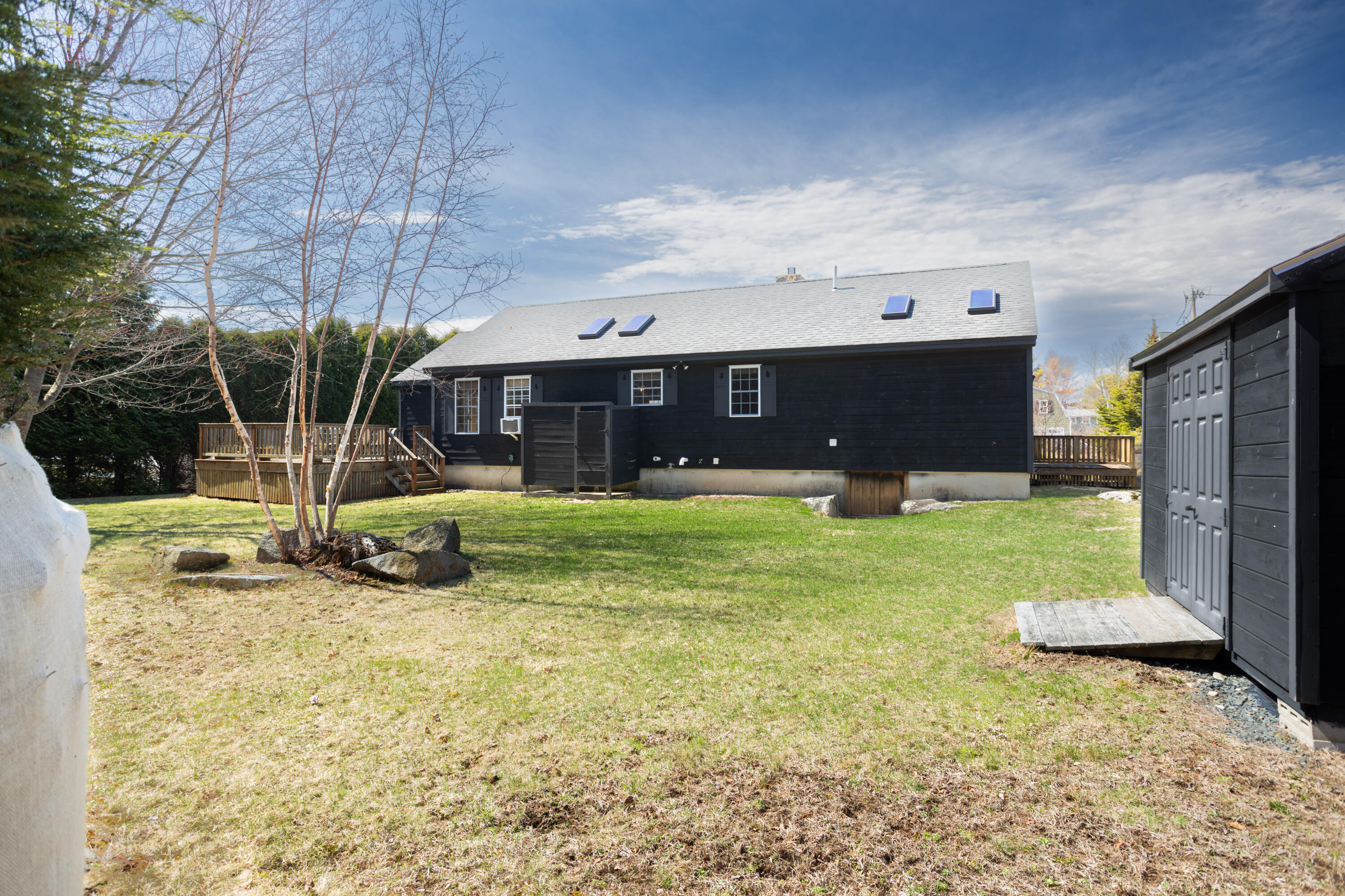 16 Fort Hill Ext Avenue York ME 03909