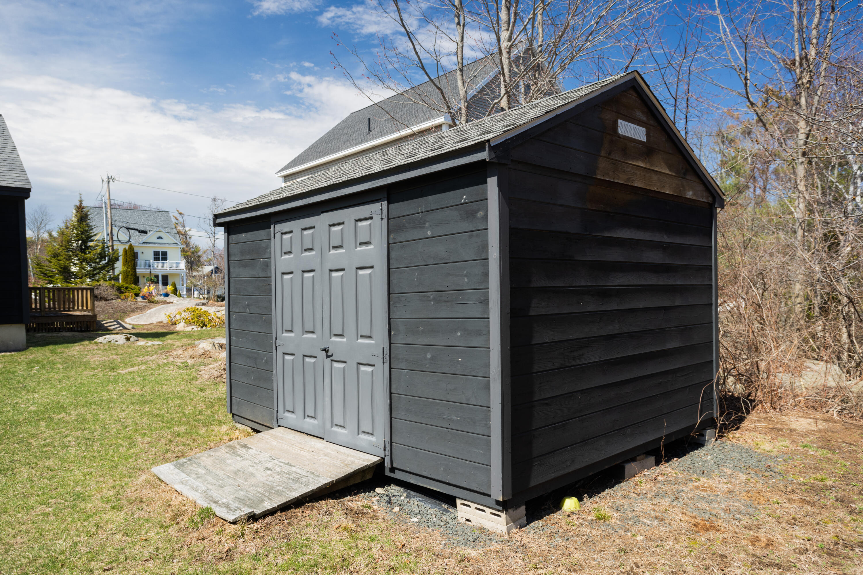 16 Fort Hill Ext Avenue York ME 03909