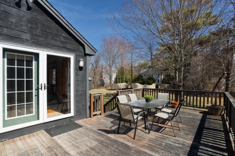 16 Fort Hill Ext Avenue York ME 03909