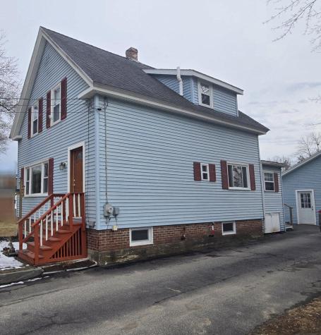 10 Miller Street Benton ME 04901