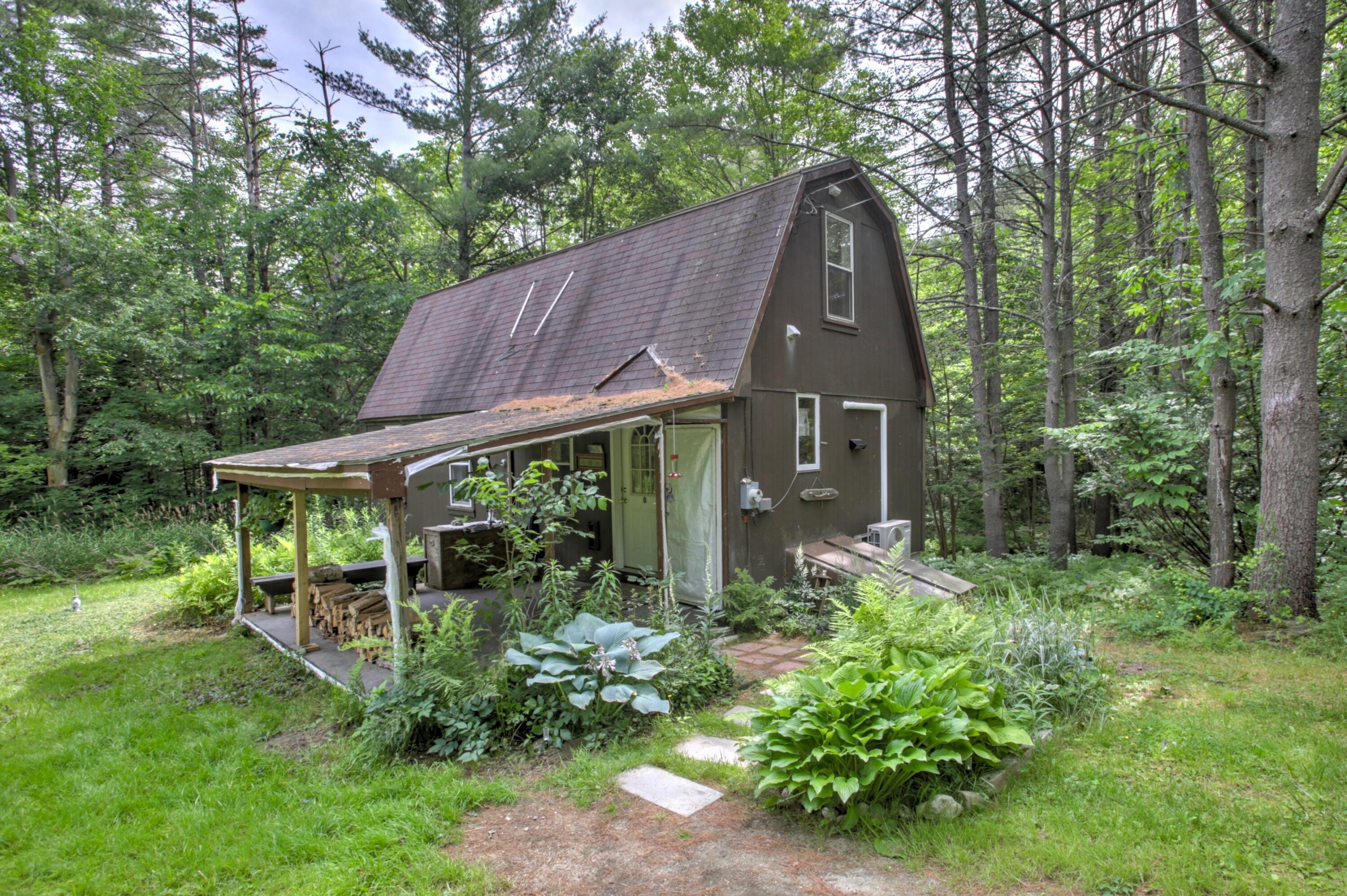 285 Woodbury Road Auburn ME 04210