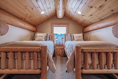 71 Vail Drive Newry ME 04261