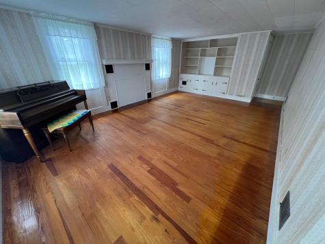 1149 W Main Street Dover-foxcroft ME 04426