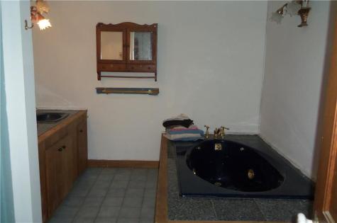 28 Sunset Ridge Lane Oxford ME 04270