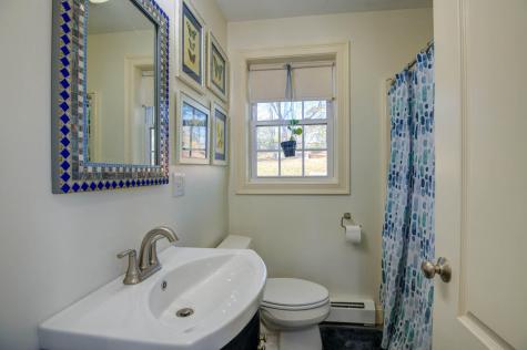 109 Narragansett Street Gorham ME 04038
