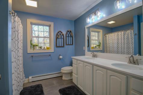 109 Narragansett Street Gorham ME 04038