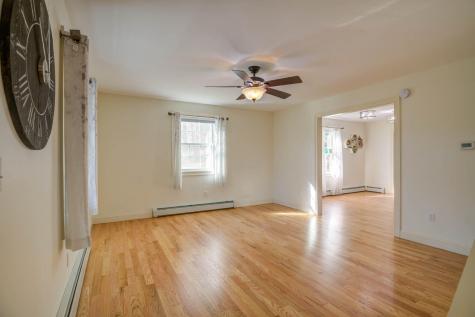 109 Narragansett Street Gorham ME 04038