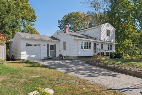 73 Maple Avenue Scarborough ME 04074