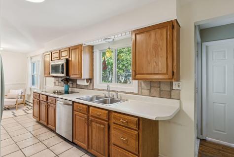 73 Maple Avenue Scarborough ME 04074