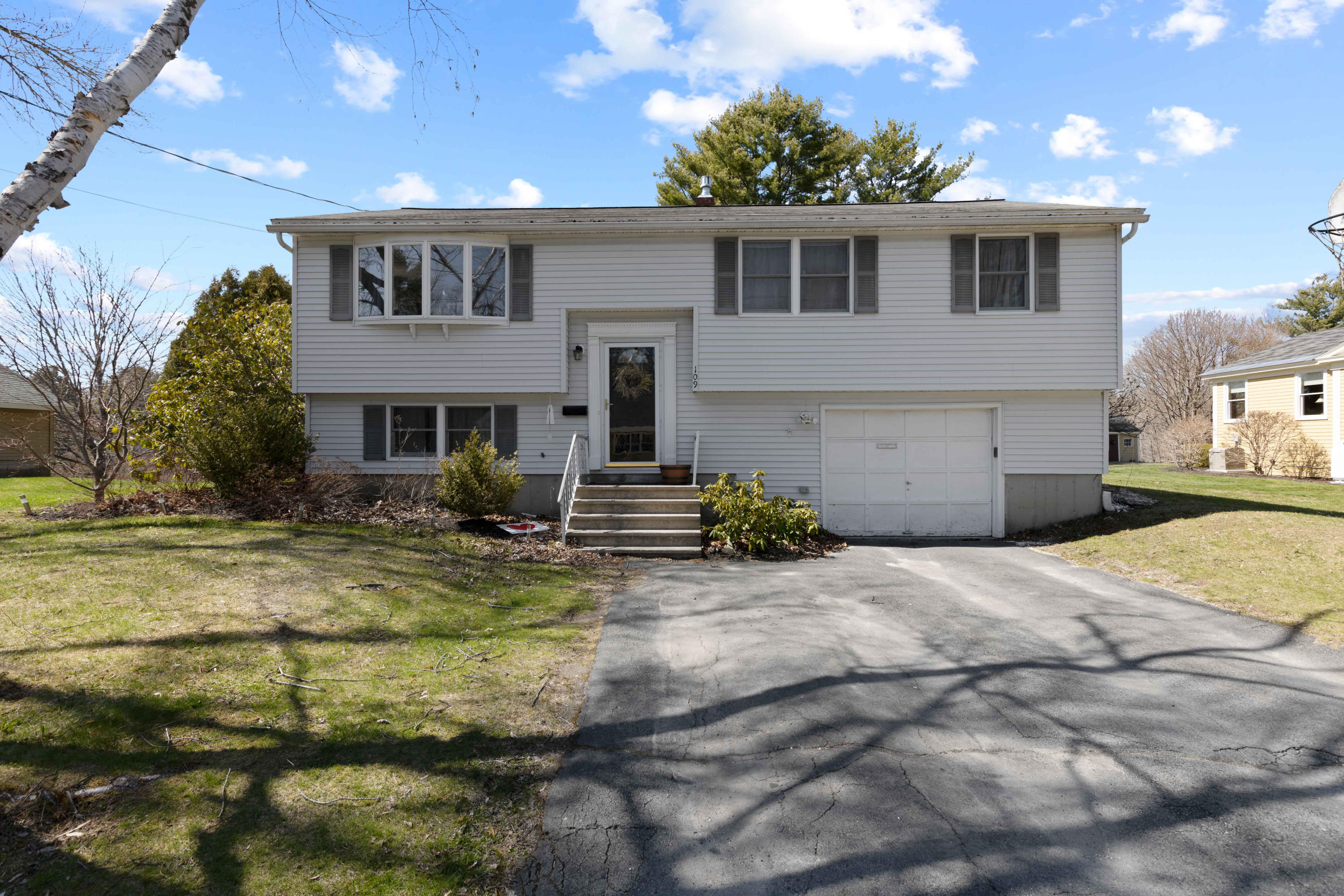 109 Rand Road Yarmouth ME 04096