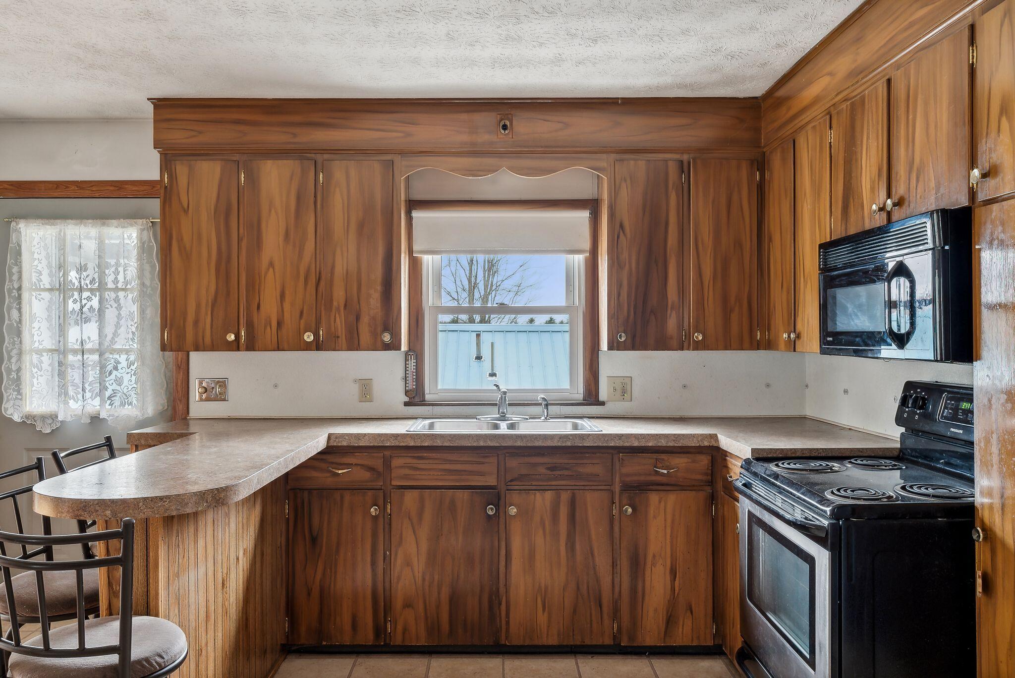 24 Irwin Street Lewiston ME 04240