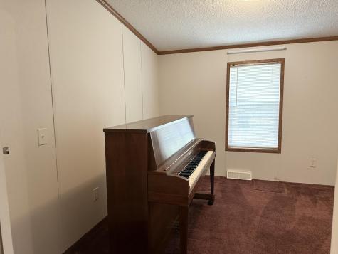 13 Rachel Drive Sanford ME 04073