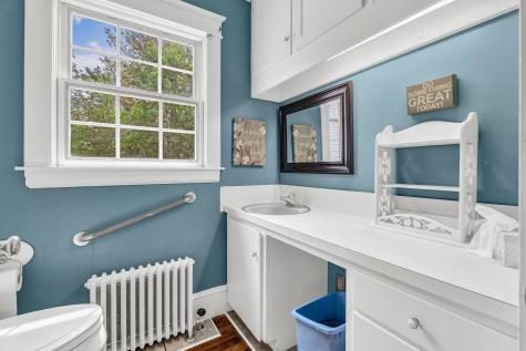 972 Western Avenue Manchester ME 04351