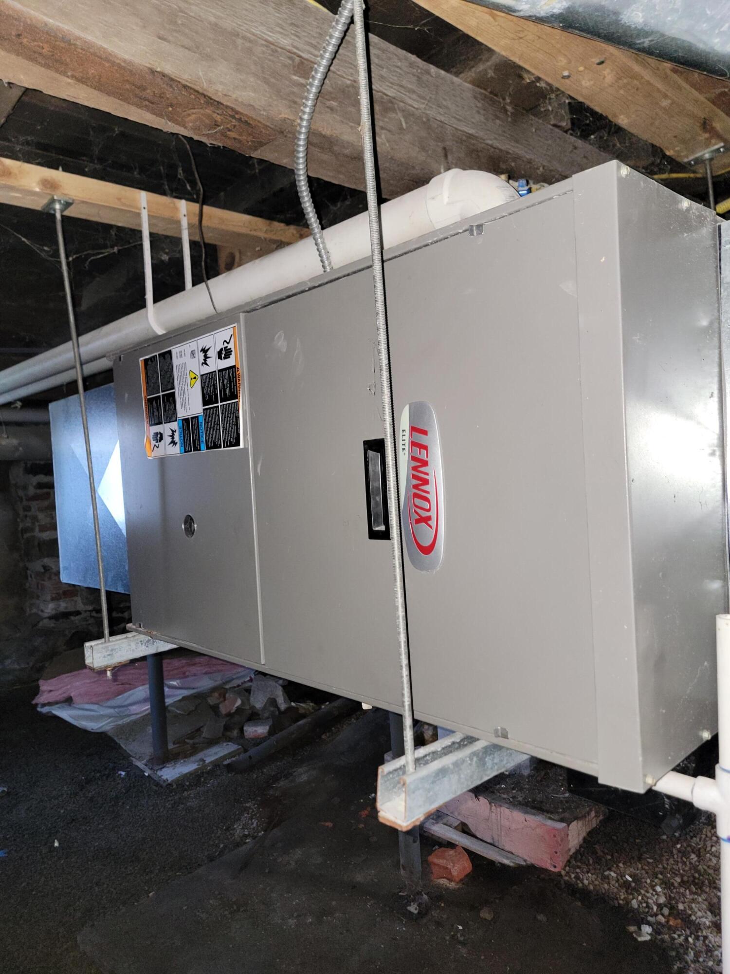 16 Elm Street Calais ME 04619