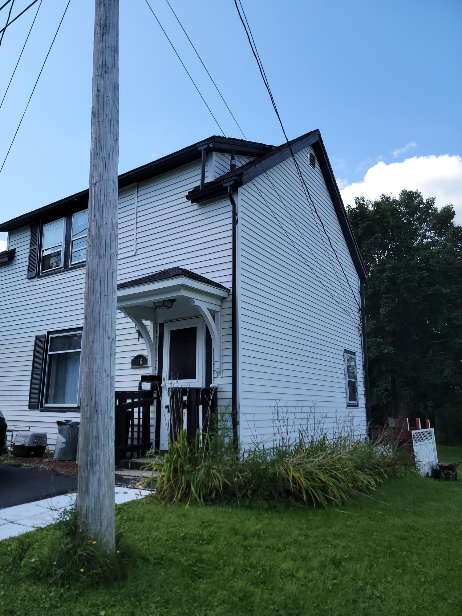 16 Elm Street Calais ME 04619