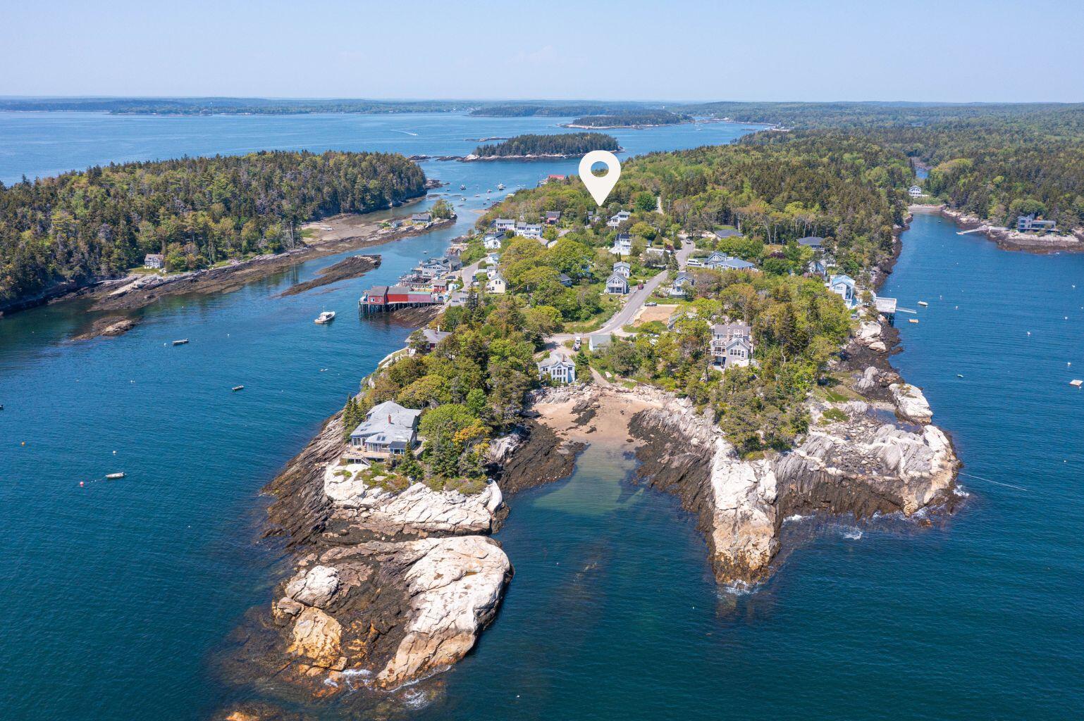 5 Wallace Circle Phippsburg ME 04562